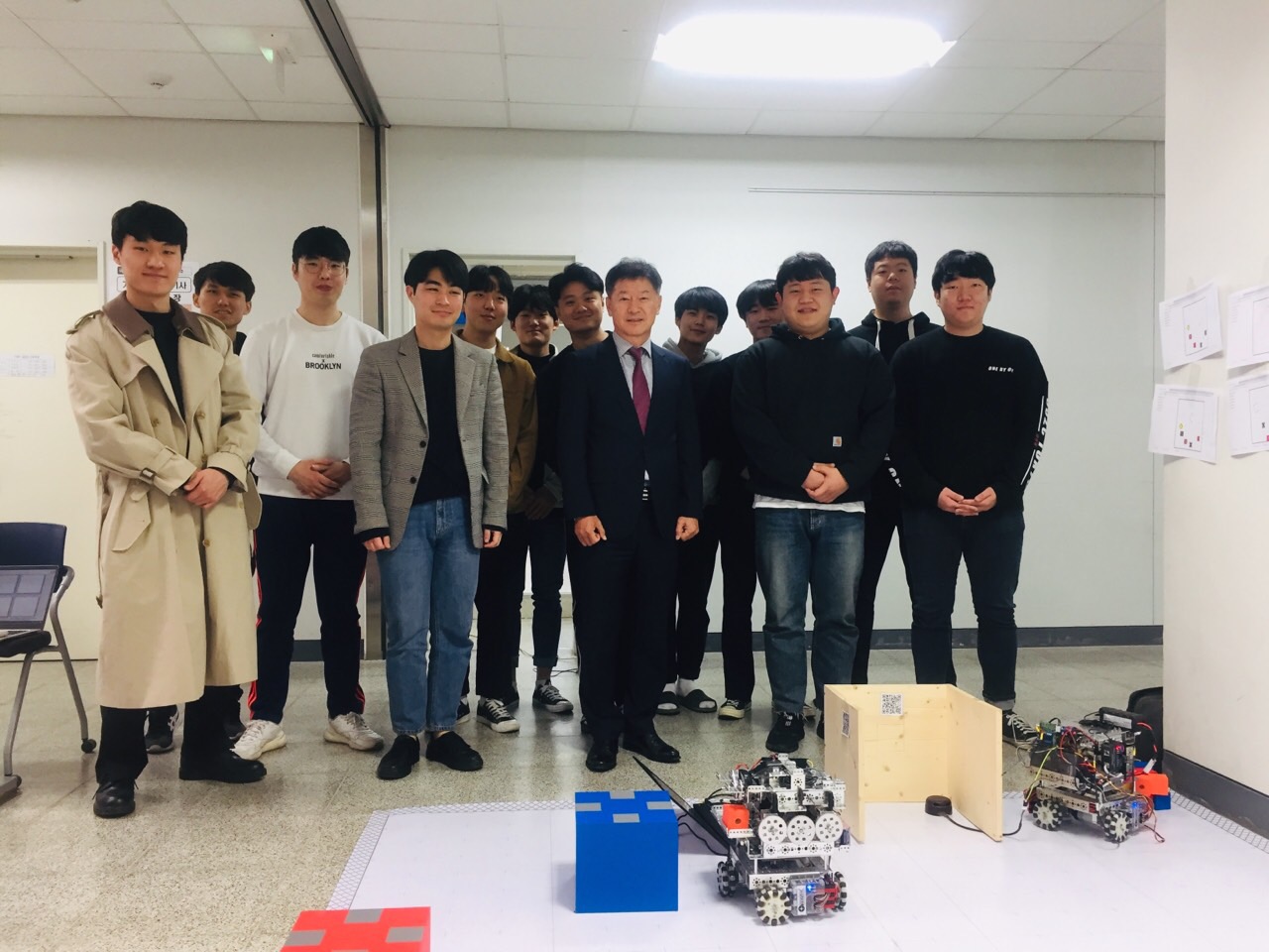 (주)힘스, 메카트로닉스과 RPM 장학금 기탁식 및 방문 j_ih7Ud018svcc8kt4apypmzs_aeyit5.jpg